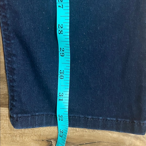 Lee Easy Fit Women’s Capris - Picture 7 of 7